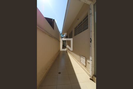 Casa à venda com 350m², 3 quartos e 4 vagasÁrea externa 