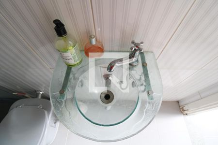 Casa à venda com 350m², 3 quartos e 4 vagasBanheiro