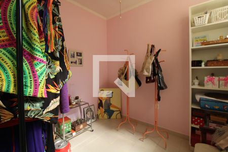 Casa à venda com 350m², 3 quartos e 4 vagasQuarto