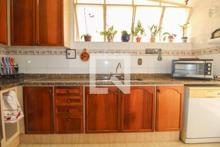 Casa à venda com 350m², 3 quartos e 4 vagasCozinha