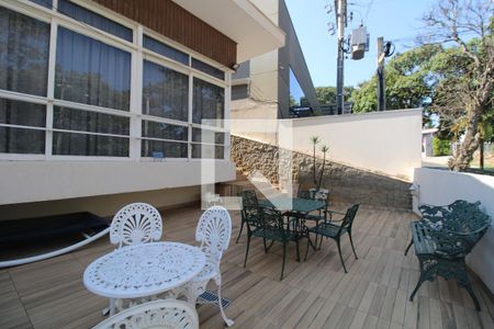 Casa à venda com 350m², 3 quartos e 4 vagasÁrea externa 