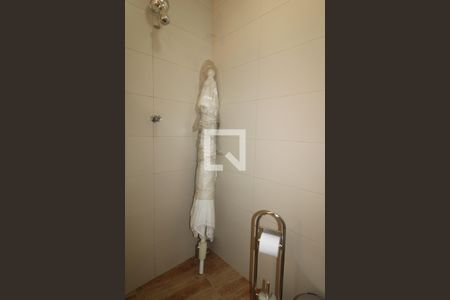 Casa à venda com 350m², 3 quartos e 4 vagasBanheiro