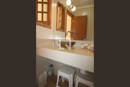 Casa à venda com 350m², 3 quartos e 4 vagasBanheiro