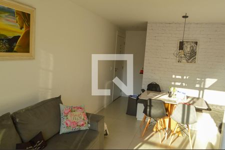 Sala de apartamento para alugar com 3 quartos, 65m² em Taquara, Rio de Janeiro