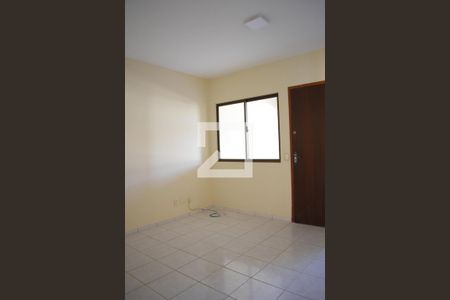 Suíte de casa de condomínio para alugar com 3 quartos, 140m² em Mossunguê, Curitiba