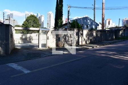 Casa de condomínio para alugar com 140m², 3 quartos e 2 vagasFachada do condomínio