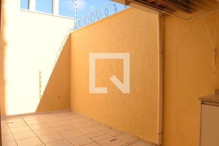 Casa de condomínio para alugar com 140m², 3 quartos e 2 vagasÁrea de Serviço