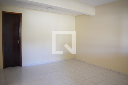 Casa de condomínio para alugar com 140m², 3 quartos e 2 vagasSala de jantar