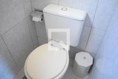 Casa de condomínio para alugar com 140m², 3 quartos e 2 vagasBanheiro 3