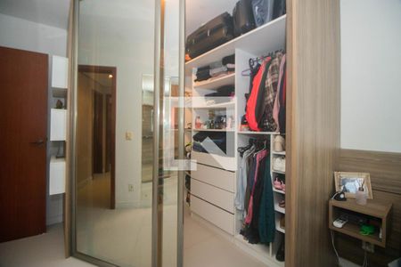 Quarto 1 - Closet de apartamento à venda com 2 quartos, 67m² em Passo D’areia, Porto Alegre