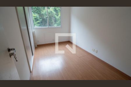 Quarto 1 de apartamento para alugar com 2 quartos, 60m² em Maria Paula, Niterói