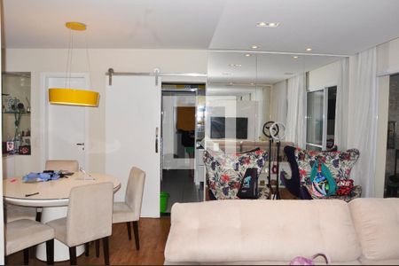 Sala e sala de jantar de apartamento à venda com 3 quartos, 110m² em Vila Dom Pedro Ii, São Paulo