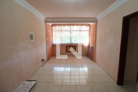 Sala de apartamento para alugar com 3 quartos, 75m² em Irajá, Rio de Janeiro