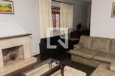 Sala de casa à venda com 3 quartos, 230m² em Vila Buenos Aires, São Paulo