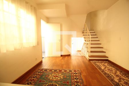 Sala de casa à venda com 3 quartos, 269m² em Paraíso do Morumbi, São Paulo