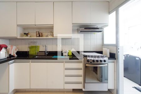 Apartamento à venda com 130m², 2 quartos e 2 vagasCozinha