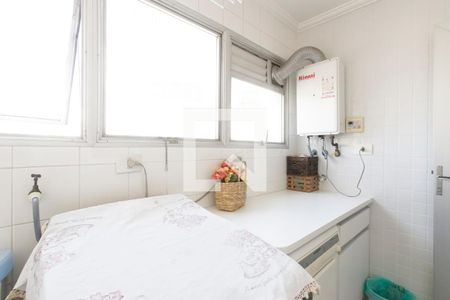 Apartamento à venda com 130m², 2 quartos e 2 vagasÁrea de Serviço