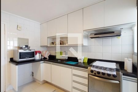 Apartamento à venda com 130m², 2 quartos e 2 vagasCozinha