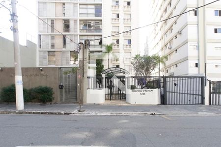 Apartamento à venda com 130m², 2 quartos e 2 vagasFachada