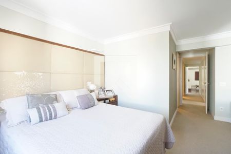 Apartamento à venda com 130m², 2 quartos e 2 vagasQuarto Suíte