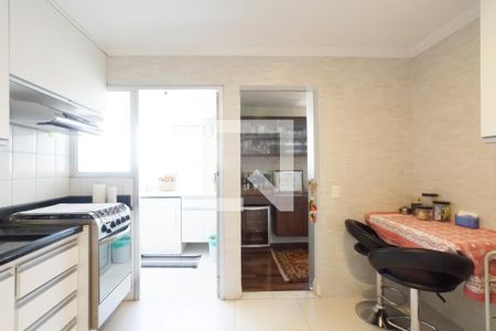Apartamento à venda com 130m², 2 quartos e 2 vagasCozinha