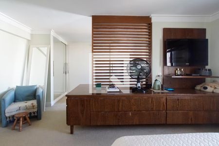 Apartamento à venda com 130m², 2 quartos e 2 vagasQuarto Suíte
