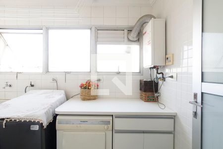 Apartamento à venda com 130m², 2 quartos e 2 vagasÁrea de Serviço