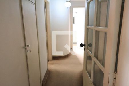 Apartamento à venda com 127m², 3 quartos e 1 vagaCorredor dos quartos