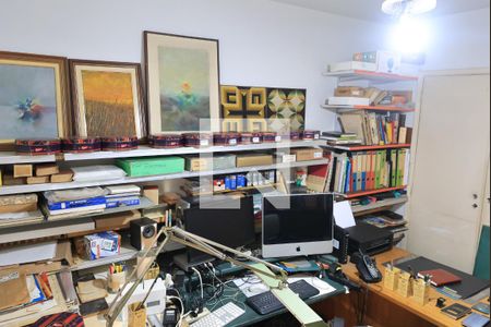 Apartamento à venda com 127m², 3 quartos e 1 vagaEscritório