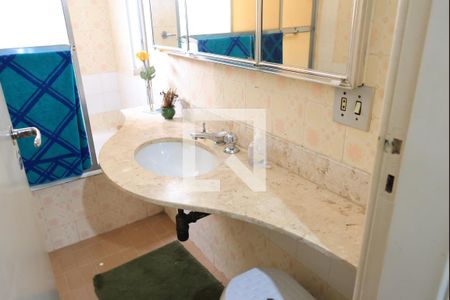 Apartamento à venda com 127m², 3 quartos e 1 vagaBanheiro da Suíte