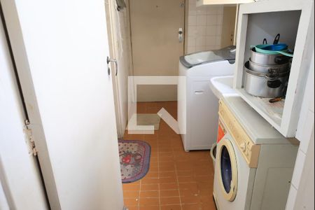 Apartamento à venda com 127m², 3 quartos e 1 vagaÁrea de Serviço