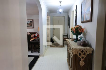 Apartamento à venda com 127m², 3 quartos e 1 vagaCorredor