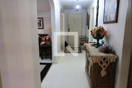 Apartamento à venda com 127m², 3 quartos e 1 vagaCorredor