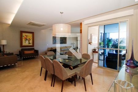 Sala de Jantar de apartamento para alugar com 4 quartos, 209m² em Lourdes, Belo Horizonte