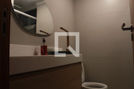 Banheiro da Suíte 1 de apartamento para alugar com 2 quartos, 85m² em Pernambués, Salvador
