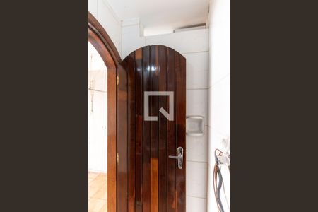 Casa à venda com 147m², 3 quartos e 2 vagasBanheiro de Serviço