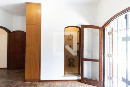 Casa à venda com 147m², 3 quartos e 2 vagasQuarto