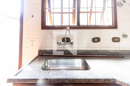 Casa à venda com 147m², 3 quartos e 2 vagasCozinha