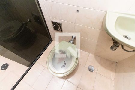 Casa à venda com 147m², 3 quartos e 2 vagasQuarto Banheiro