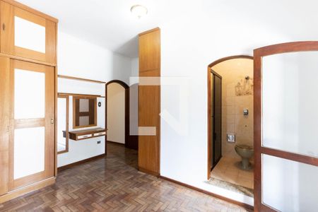 Casa à venda com 147m², 3 quartos e 2 vagasQuarto