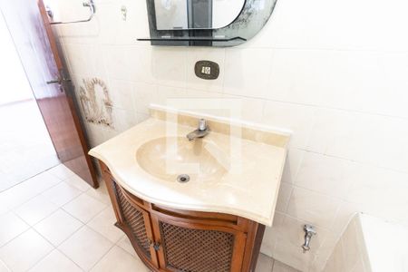 Casa à venda com 147m², 3 quartos e 2 vagasBanheiro Quarto 2