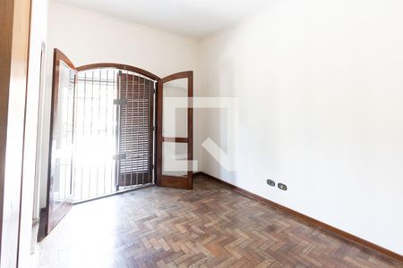 Casa à venda com 147m², 3 quartos e 2 vagasQuarto