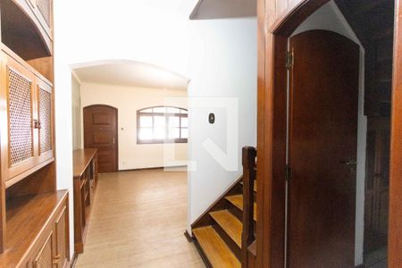 Corredor de casa para alugar com 3 quartos, 147m² em Lapa, São Paulo
