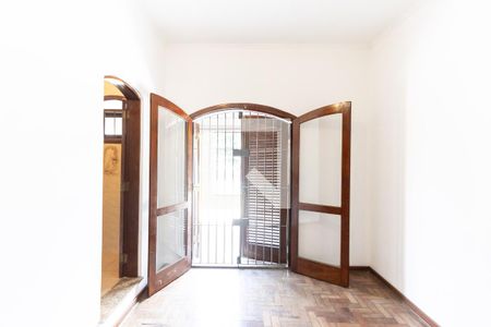 Casa à venda com 147m², 3 quartos e 2 vagasQuarto