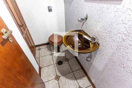 Casa à venda com 147m², 3 quartos e 2 vagasLavabo