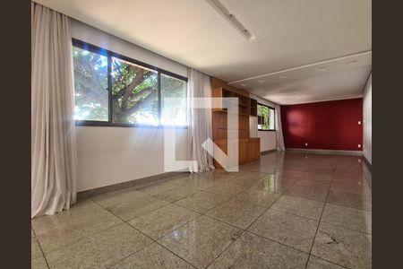 Sala  de apartamento à venda com 4 quartos, 147m² em Serra, Belo Horizonte