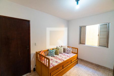 Casa à venda com 183m², 4 quartos e 2 vagasQuarto 2