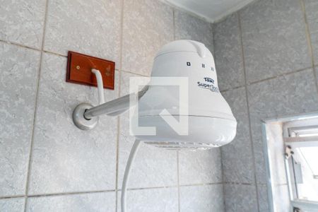 Casa à venda com 183m², 4 quartos e 2 vagasBanheiro 1 Detalhe