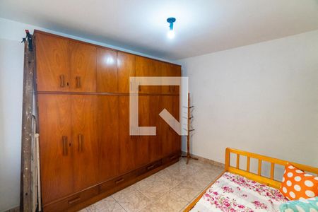 Casa à venda com 183m², 4 quartos e 2 vagasQuarto 2