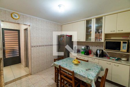 Casa à venda com 183m², 4 quartos e 2 vagasCozinha